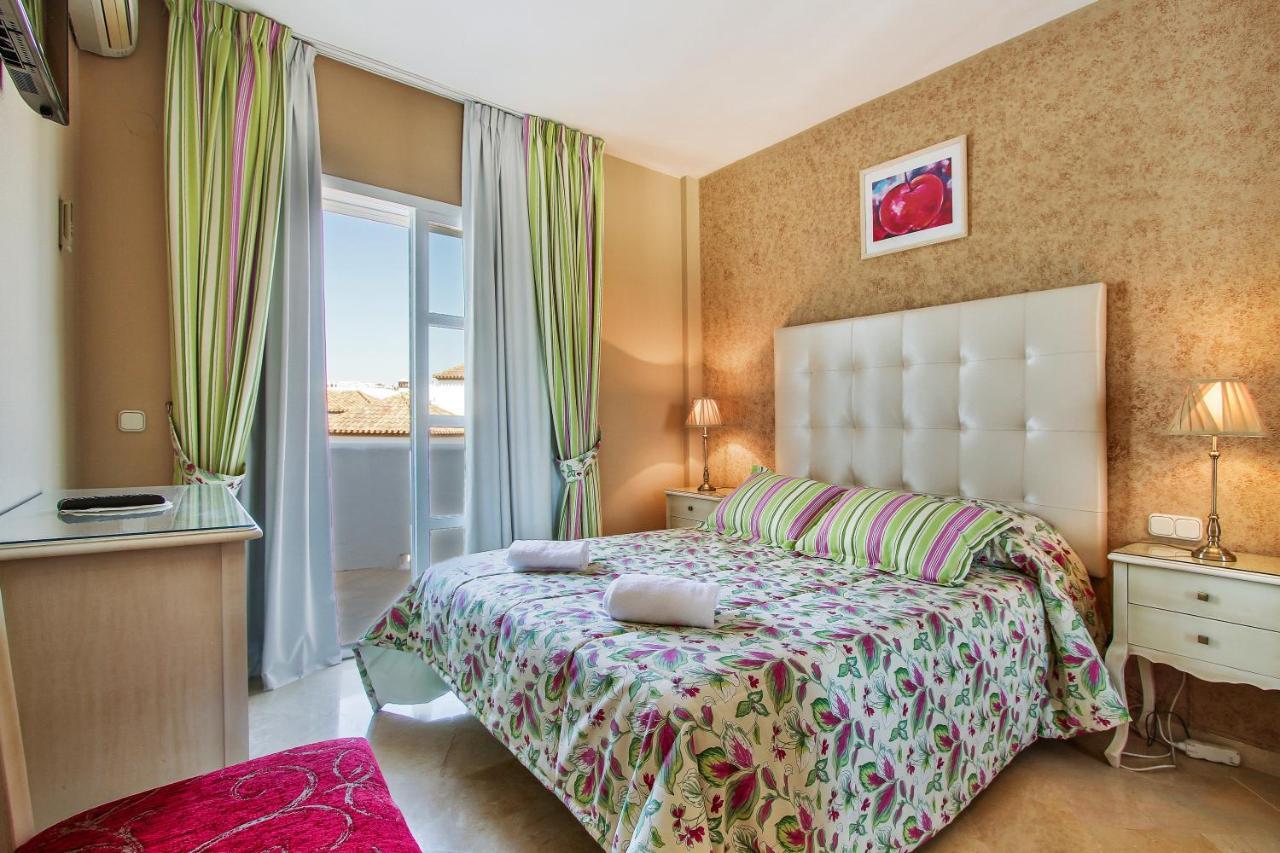 Matchroom Country Club Resort Fuengirola Exterior foto